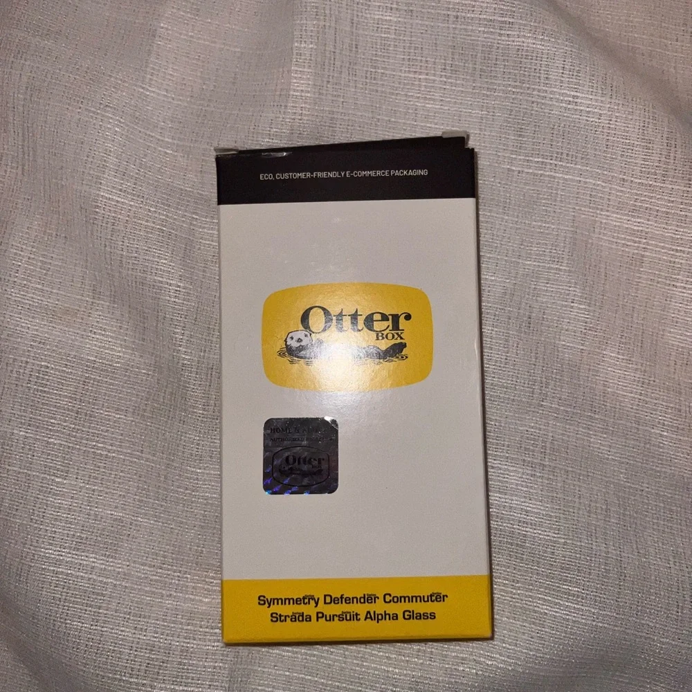 Otterbox Simp Pack new in box